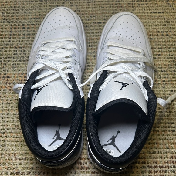 White and Black Air Jordan 1 Sneakers - Picture 2 of 7